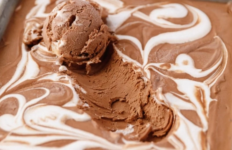 Chocolate Marshmallow Ice Cream