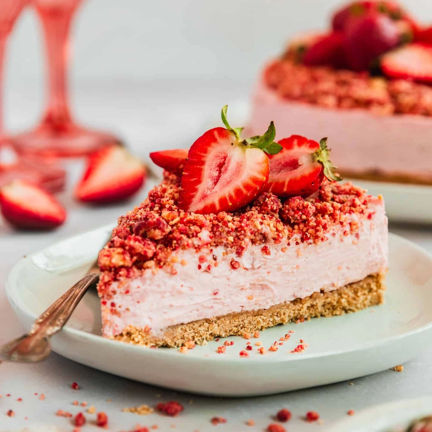 Strawberry Crunch Cheesecake