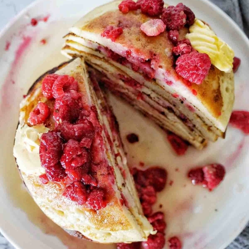How to make Raspberry Pancakes