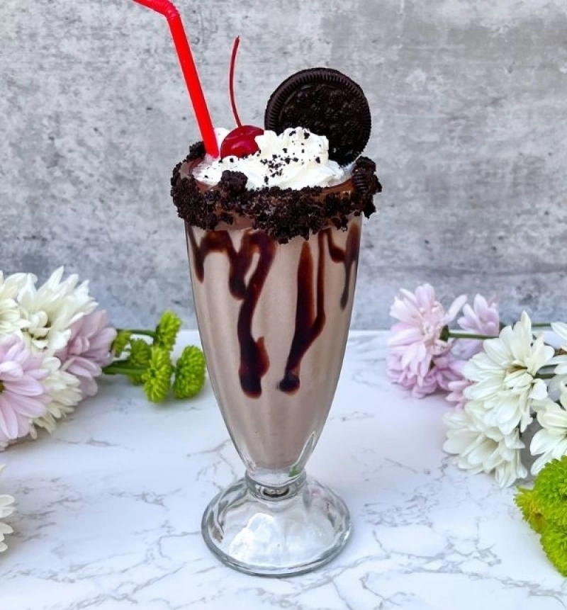 Cookies Cream Milkshake